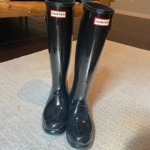 Black Hunter Boots